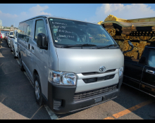 Toyota Hiace Van 2022