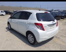 Toyota Vitz 2014