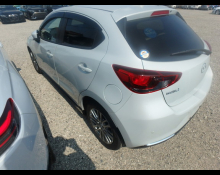 Mazda Mazda2 2021
