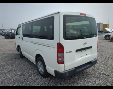 Toyota Hiace Van 2017