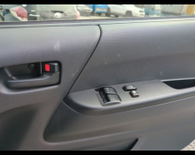 Toyota Hiace Van 2017