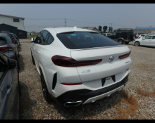 BMW X6 2022