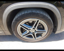 Mercedes-Benz GLA-class 2021