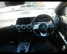 Mercedes-Benz GLA-class 2021