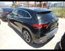 Mercedes-Benz GLA-class 2021