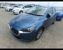Mazda Mazda2 2021