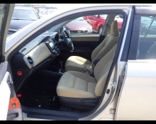 Toyota Corolla Axio 2014