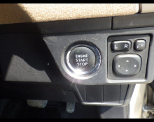 Toyota Corolla Axio 2014