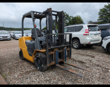 UNICARRIERS Fork  Lift 2016