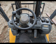 UNICARRIERS Fork  Lift 2016