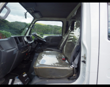 Isuzu Elf 2018