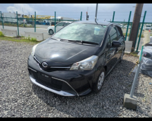 Toyota Vitz 2015