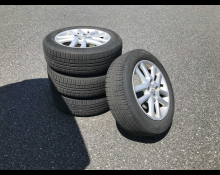 Toyota Corolla Fielder 2012