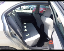 Toyota Corolla Axio 2012