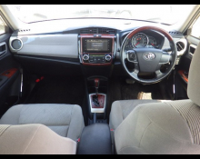 Toyota Corolla Axio 2012