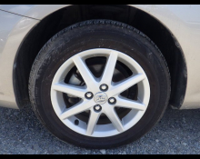 Toyota Corolla Axio 2012