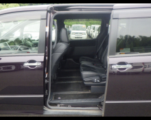 Toyota Voxy 2016