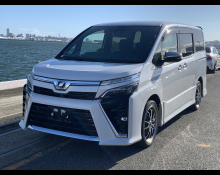 Toyota Voxy 2019