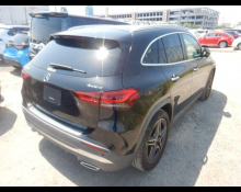 Mercedes-Benz GLA-class 2020