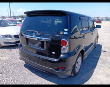 Toyota Corolla Rumion 2012