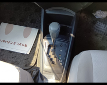 Toyota Corolla Axio 2012