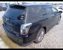 Toyota Corolla Fielder 2011