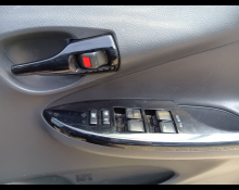 Toyota Corolla Fielder 2011