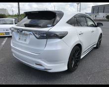 Toyota Harrier 2017