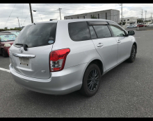 Toyota Corolla Fielder 2010