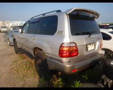 Toyota Land Cruiser 100 2000