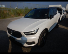 Volvo XC40 2021