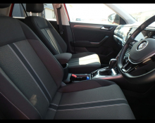 Volkswagen T-Roc 2021