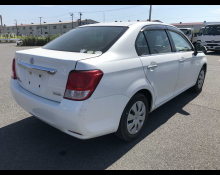 Toyota Corolla Axio 2014