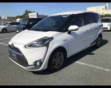 Toyota Sienta 2018