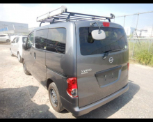 Nissan NV200 2022