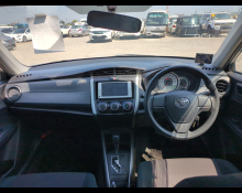 Toyota Corolla Fielder 2012