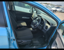 Toyota Vitz 2015