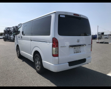 Toyota Hiace Van 2015