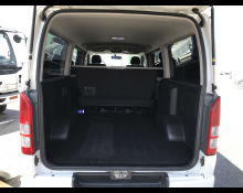 Toyota Hiace Van 2010