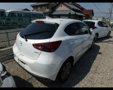 Mazda Mazda2 2022