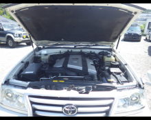 Toyota Land Cruiser 100 2001