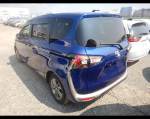 Toyota Sienta 2021