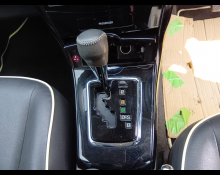 Toyota Corolla Fielder 2012