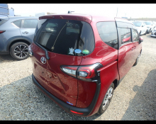 Toyota Sienta 2021