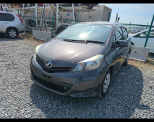 Toyota Vitz 2012