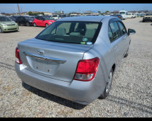 Toyota Corolla Axio 2013