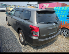 Toyota Corolla Fielder 2012