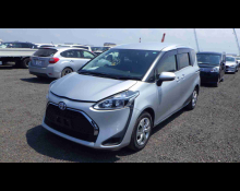 Toyota Sienta 2020
