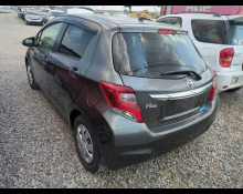 Toyota Vitz 2015