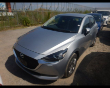 Mazda Mazda2 2022